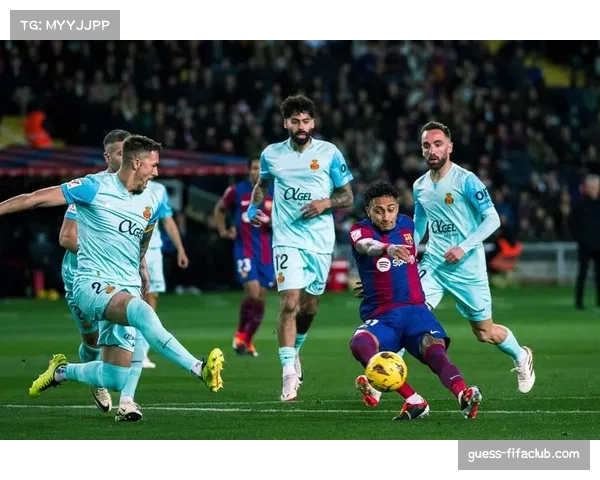 英超球队欧冠赛场集体强势，高位逼抢与快速转换成制胜关键